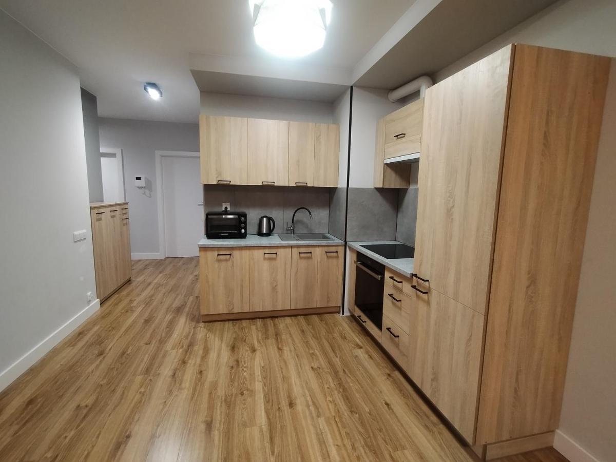 Fajny Apartament Z Parkingiem, Obok Metra. Varşova Dış mekan fotoğraf