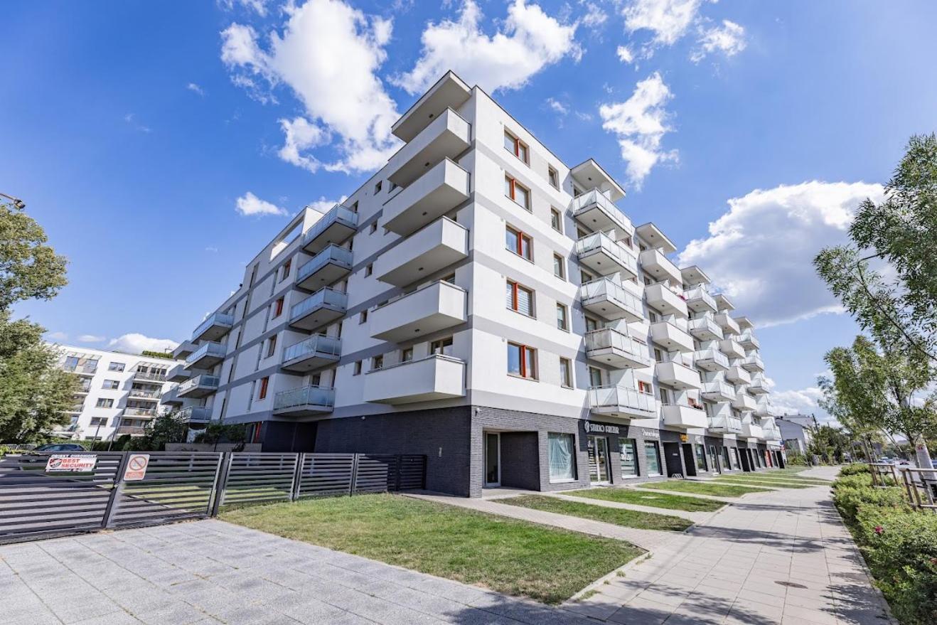 Fajny Apartament Z Parkingiem, Obok Metra. Varşova Dış mekan fotoğraf