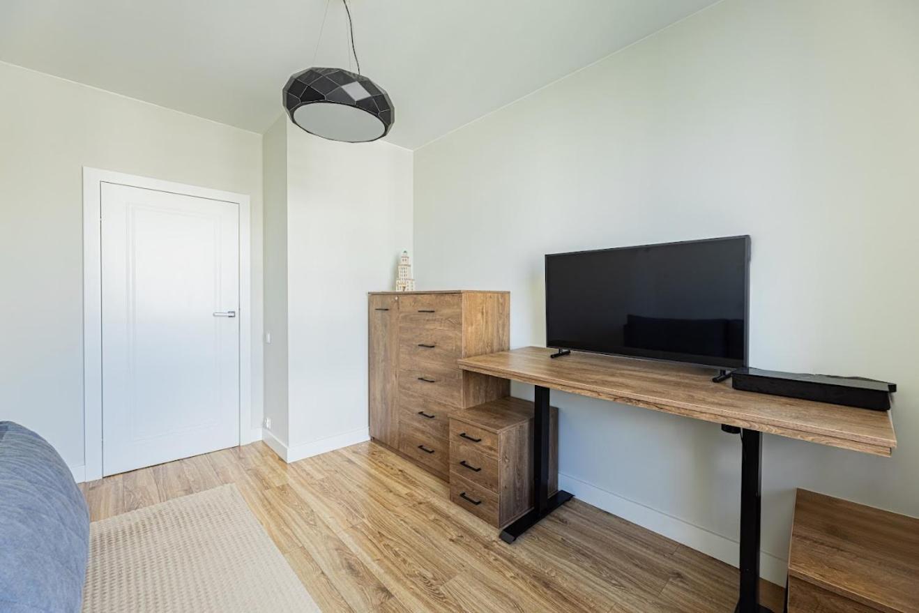 Fajny Apartament Z Parkingiem, Obok Metra. Varşova Dış mekan fotoğraf